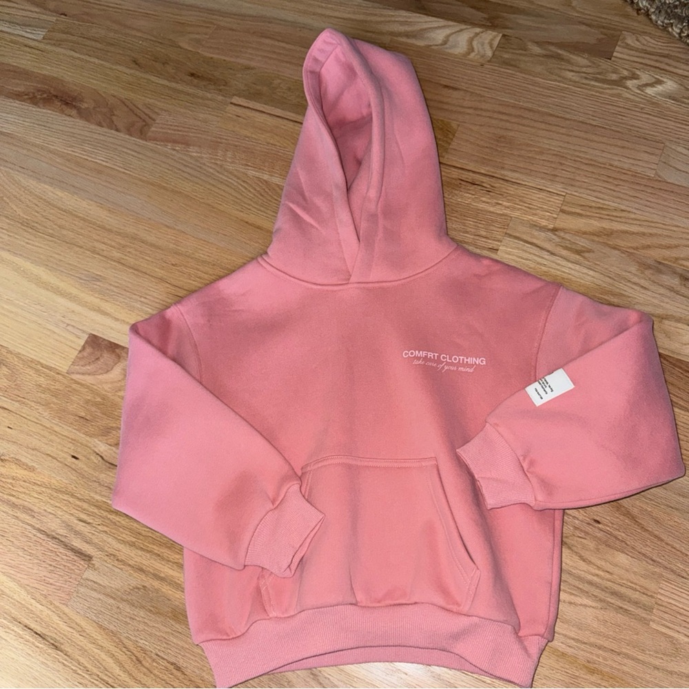 Youth size Xs brand new pink Comfrt hoody
Never worn but no tags